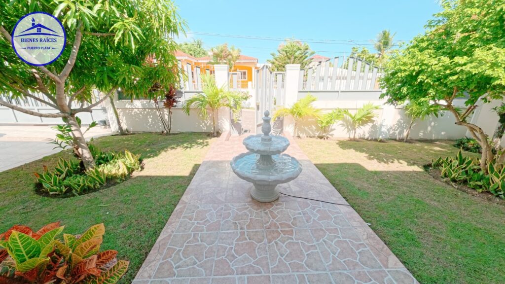 Casa en Venta en Puerto Plata RD Moderna