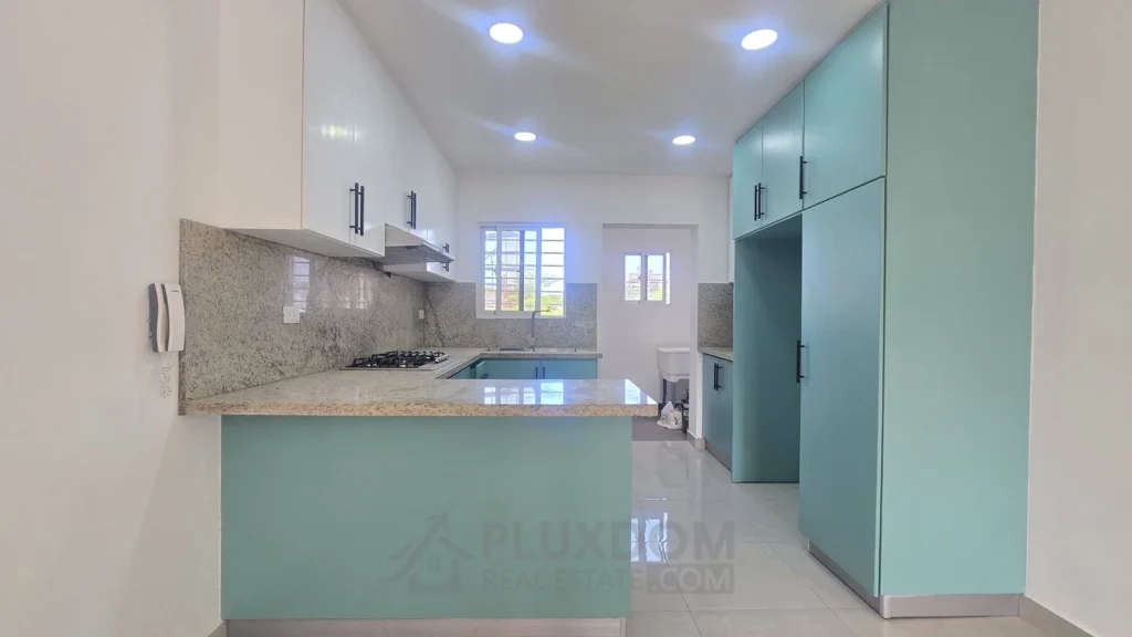 Cocina de un apartamento en venta en Puerto Plata, República Dominicana.