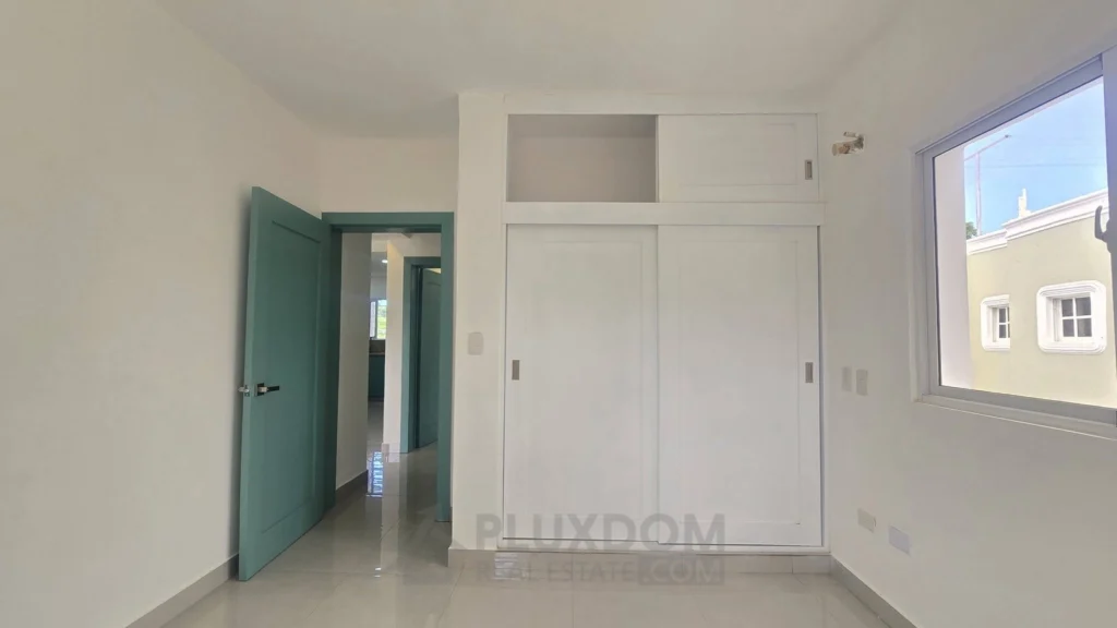 Habitación secundaria de un apartamento en venta en Puerto Plata, República Dominicana.