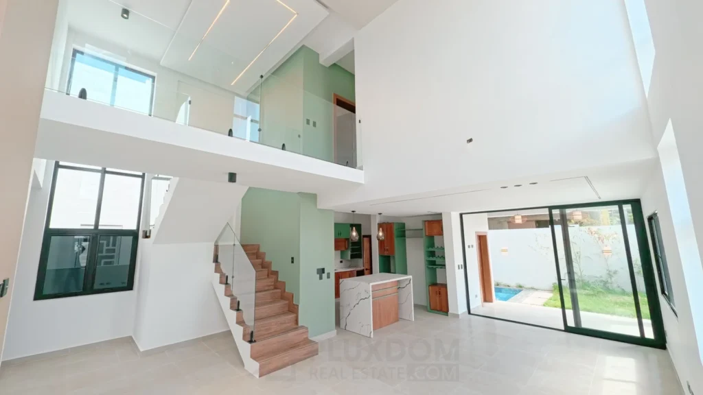 Sala de estar de una casa en venta en Puerto Plata, República Dominicana.