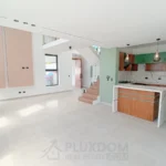 Comedor de una casa en venta en Puerto Plata, República Dominicana.