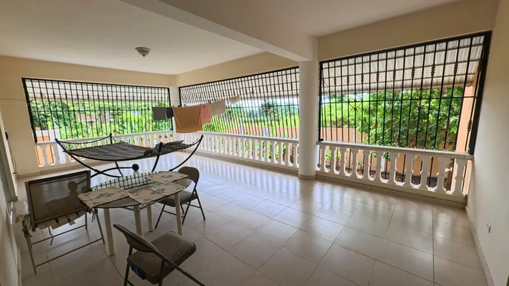 área social de una casa en venta en Puerto Plata, República Dominicana.