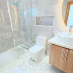 Baño principal de una casa en venta en Puerto Plata, República Dominicana.