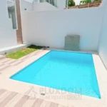 Piscina de una villa en venta en Puerto Plata, República Dominicana.