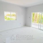 Habitación principal de una villa en venta en Puerto Plata, República Dominicana.