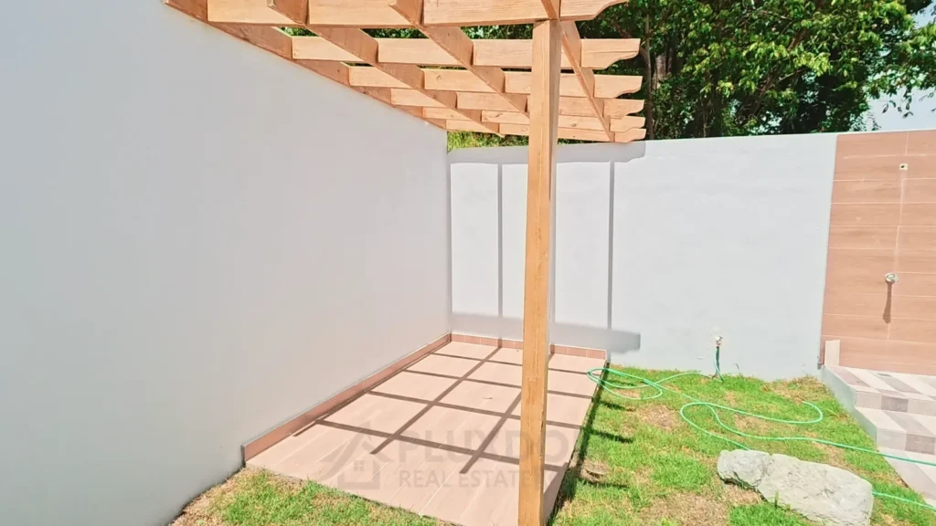 área social de una villa en venta en Puerto Plata, República Dominicana.