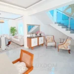 Sala de estar de una villa en venta en Puerto Plata, República Dominicana.