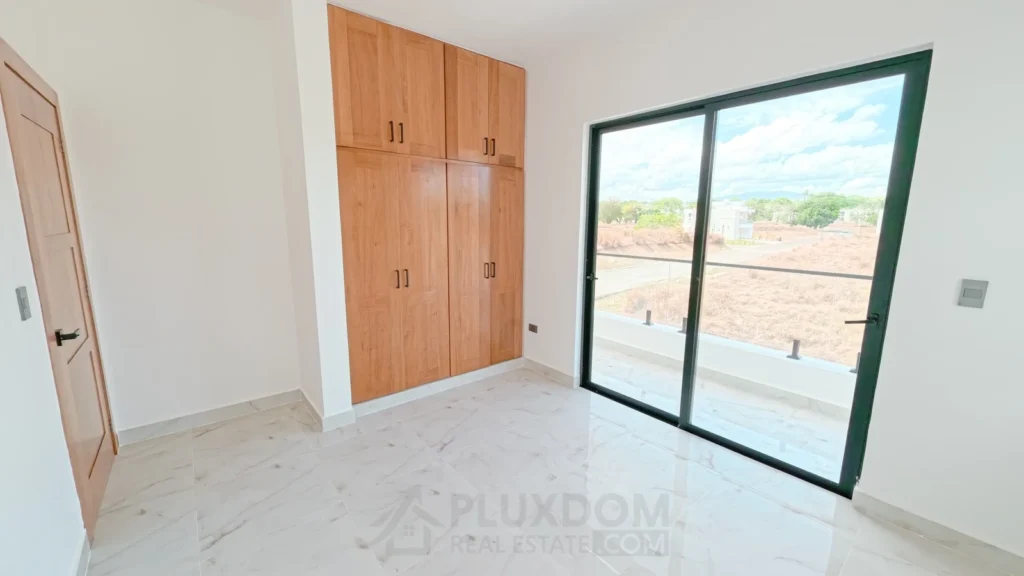 Habitación secundaria de una villa en venta en Puerto Plata, República Dominicana.