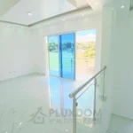 Sala de estar de una villa en venta en Puerto Plata, República Dominicana.