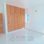 Habitación secundaria de una villa en venta en Puerto Plata, República Dominicana.