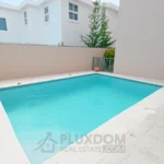 Piscina de una villa en venta en Puerto Plata, República Dominicana.
