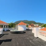 Vista a la montaña de una villa en venta en Puerto Plata, República Dominicana.